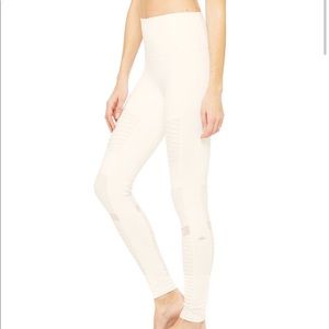 NWT Alo moto leggings in white small.
